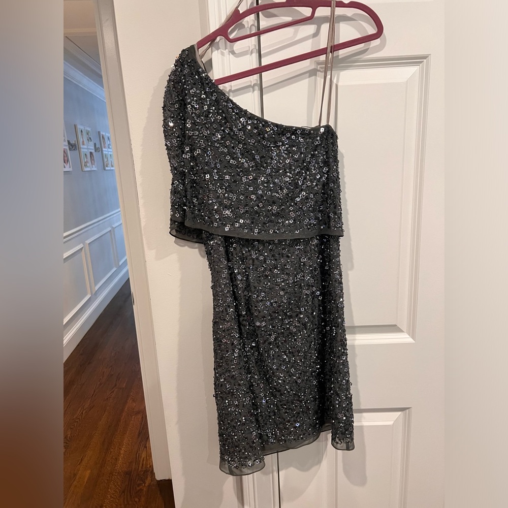 Beautiful one shoulder sequence gray dress